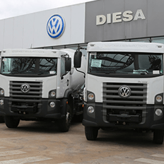 Volkswagen Caminhões e Ônibus entrega nove unidades do Constellation para a empresa Cecon