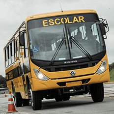 Volkswagen Caminhões e Ônibus entrega 700 ônibus para transporte de estudantes no Estado de São Paulo
