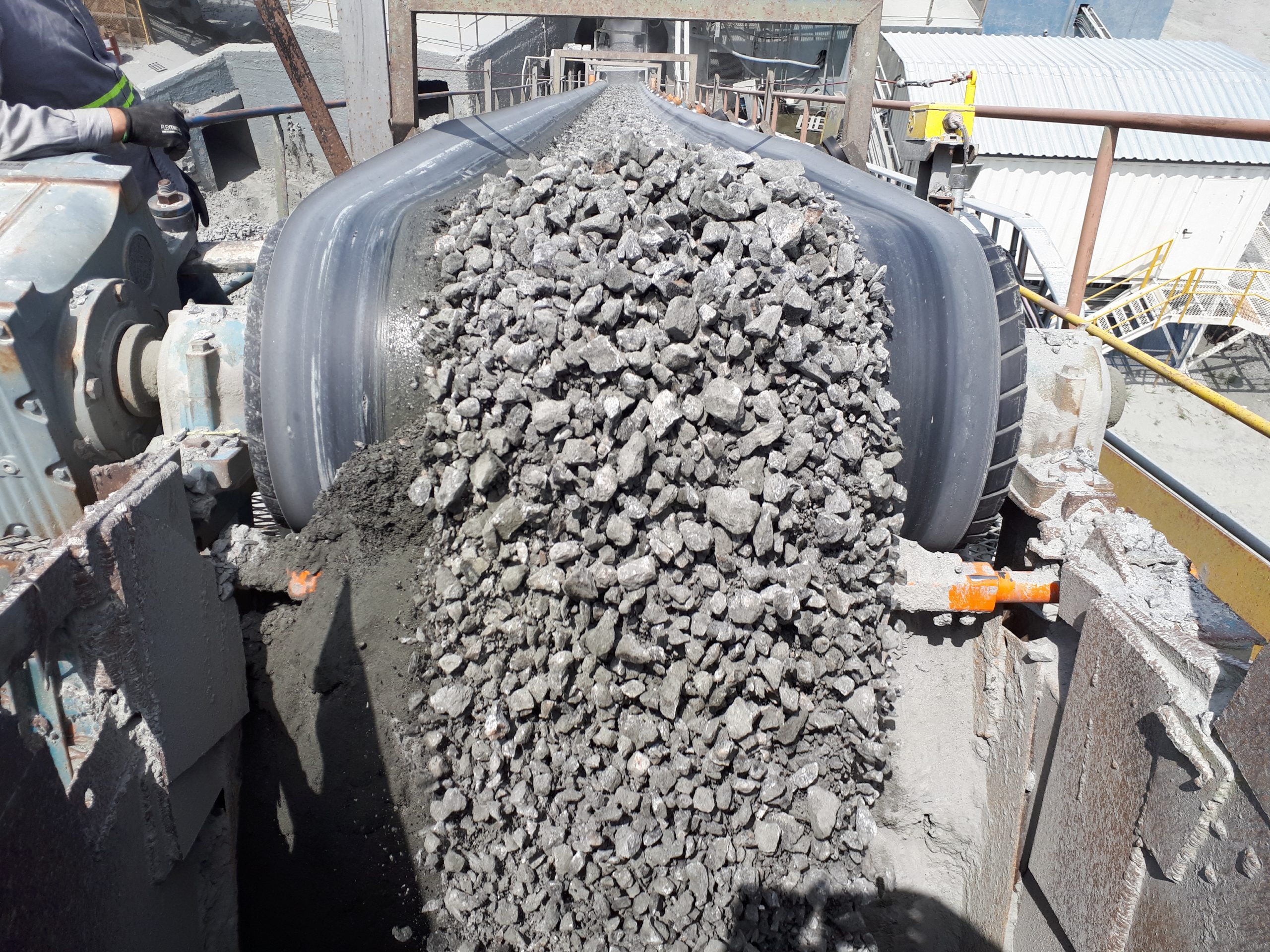 Otimização do peneiramento da empresa Votorantim ajudou a aumentar qualidade dos agregados para construção