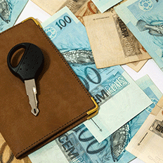 Segmento de automóveis de passeio e comerciais leves registra retração em abril