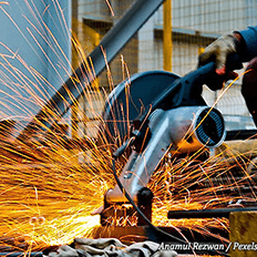 CNI diz que estoque das indústrias recuperou em abril e votou a ficar próximo do planejado