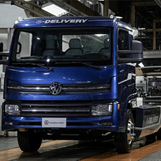 Volkswagen Caminhões e Ônibus anuncia o início da produção em série do seu primeiro caminhão elétrico