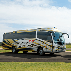 Mercedes-Benz do Brasil exporta dois ônibus modelo OF 1730 para o Peru