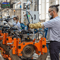 General Motors contrata 115 funcionários para a fábrica de motores de Joinville (SC)