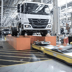 Novas tecnologias na fábrica da Mercedes-Benz foram implantadas com ajuda da T-Systems