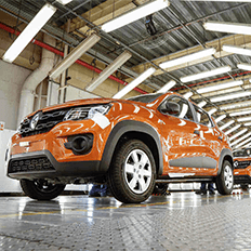 Renault decide paralisar suas fábricas por falta de semicondutores