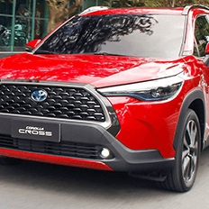Toyota Corolla Cross foi o modelo que atingiu o maior patamar de preço acima da tabela Fipe