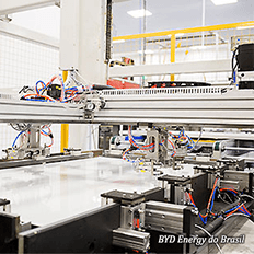 BYD Energy do Brasil amplia a capacidade de produção para o lançamento de módulos fotovoltaicos
