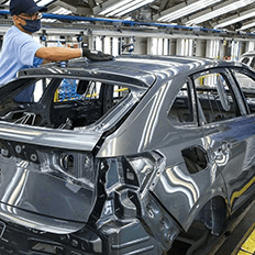 Crise de falta de semicondutores afeta fábricas de veículos no mundo todo