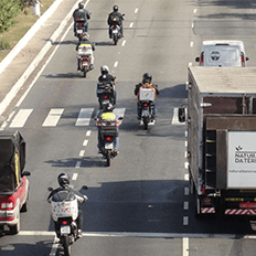 Mercado de motos e caminhões reage na mesma medida aos estímulos da economia