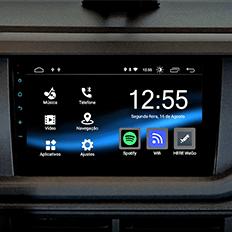 Para mitigar a crise dos chips montadoras oferecem veículos sem a central multimídia