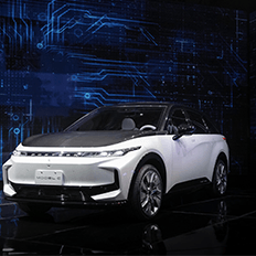 Foxconn anuncia seus primeiros três carros elétricos