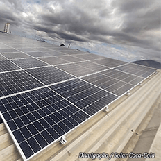 Solar Coca-Cola inicia a operação das duas primeiras usinas solares em distribuidores  