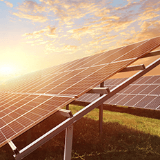 Construção da primeira usina de energia solar do Brasil com financiamentos das taxas de transação de uma moeda digital