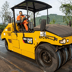 Caterpillar acaba de alcançar a produção de 10.000 compactador construídos em sua fábrica de Piracicaba