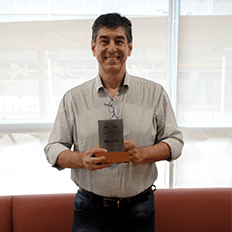 Nakata ganha destaque nas premiações da distribuidora DPK