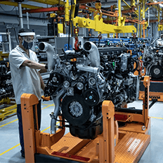 MWM e a VW Caminhões e Ônibus celebram a renovação de acordo para a montagem de motores 