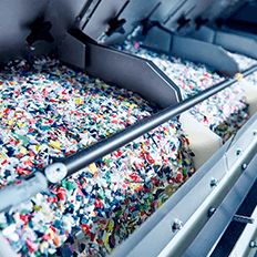 STADLER e a KRONES instalam uma nova planta de triagem e lavagem 