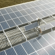 Painéis solares estão em alta entre as empresas que compram de fornecedores no exterior