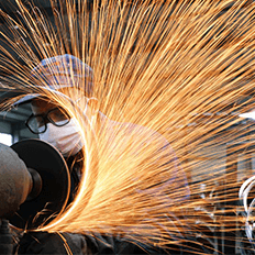 Indústria precisará qualificar 9,6 milhões de pessoas até 2025  