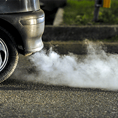 Projeto para proibir a venda de motores a combustão a partir de 2035