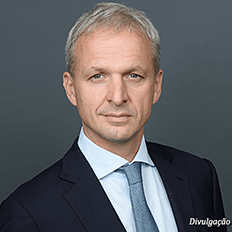 AkzoNobel anuncia Gregoire Poux-Guillaume como novo Chief Executive Officer  