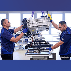 BMW utiliza processo automatizado para produzir pilhas de células de combustível 