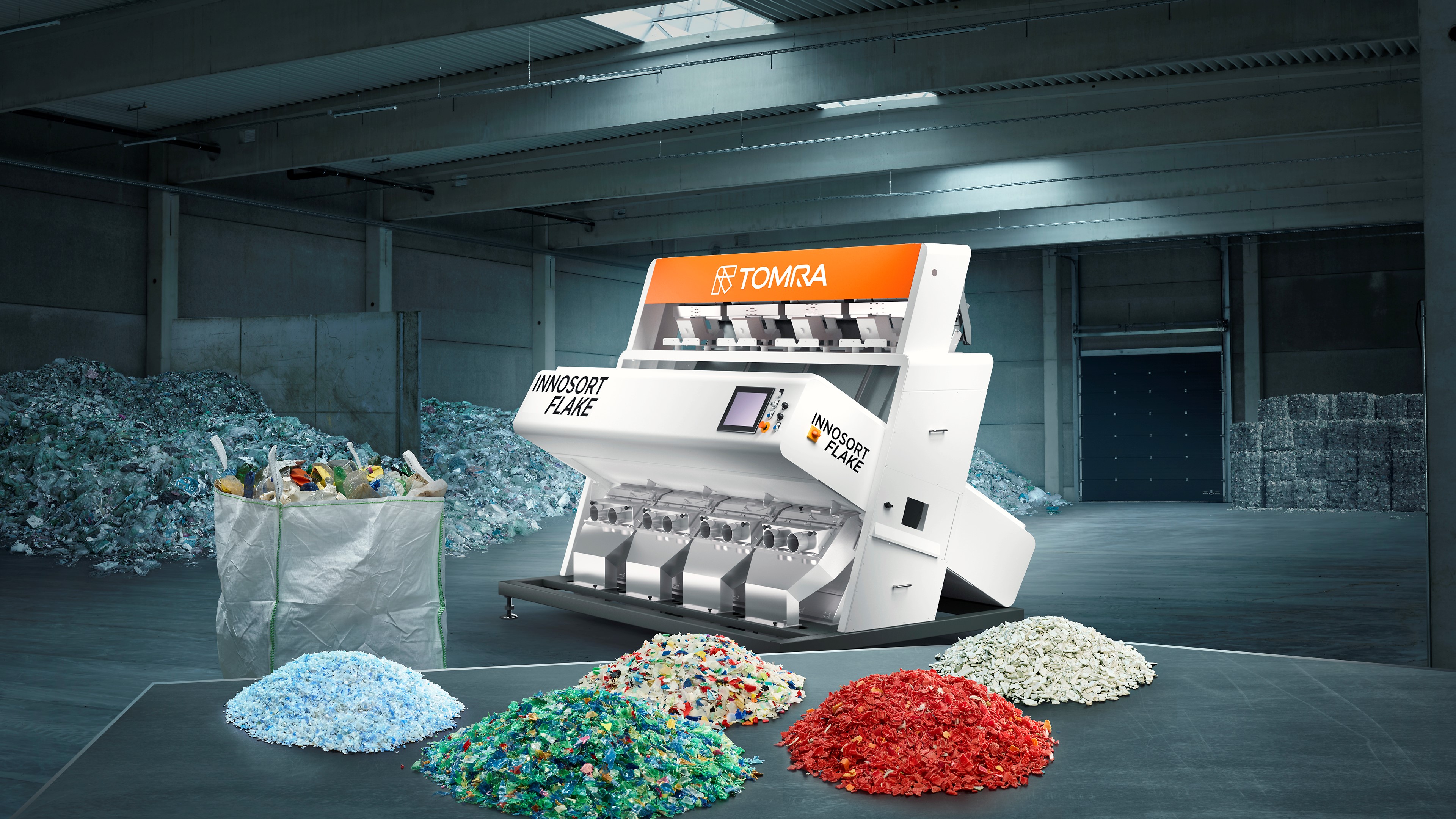 TOMRA Recycling marca presença na Waste Expo e conta com unidade INNOSORT Flake no stand para demonstrações 