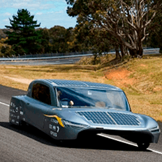 Movido a energia solar carro elétrico estabelece recorde mundial de autonomia