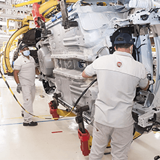 Produção global de veículos será 5% maior do que a registrada no mundo em 2022