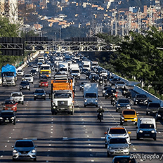 Emplacamentos de veículos apresentam alta de 16,3% 