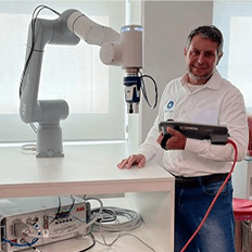 ABB Robótica a Unicamp e a Bio Plugs estão desenvolvendo aplicação robótica para a indústria agro no país