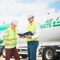 Motoristas optam por calibrar os pneus com o nitrogênio 