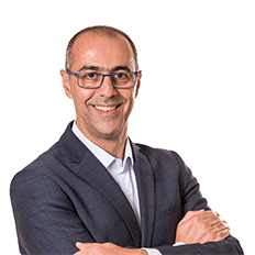 Educação ambiental engloba processos dos quais o indivíduo e a coletividade constroem valores sociais