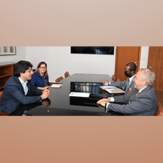 Cônsul-geral dos Estados Unidos reafirma compromisso do governo norte-americano com a CETESB