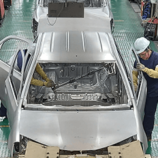 Abastecimento irregular de componentes refletem na capacidade da indústria para produzir veículos