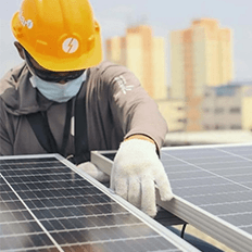 Brasileiros ganham mais segurança jurídica com o marco legal da energia solar