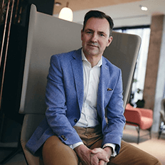 União Europeia discute a permissão de venda de veículos com motor a combustão  