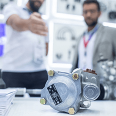 Fabricantes de autopeças olham com atenção para os rumos que as montadoras tomam rumo à descarbonização  