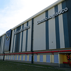 Mercedes-Benz inaugura novo centro logístico em Limeira 