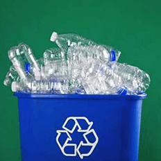 Contribuição da população é fundamental para que o processo de reciclagem do plástico seja realizado 