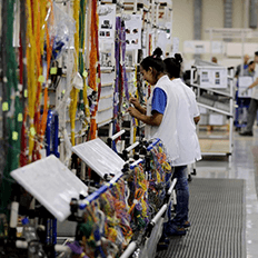 Produção industrial brasileira teve alta de 1,1% em março 