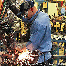 Produção industrial nacional cresce 1,1% 