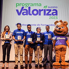Suzano reconhece a performance e o desempenho socioambiental dos fornecedores