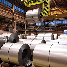 Produção de aço bruto em julho no Brasil atingiu 2,7 milhões de toneladas