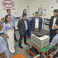 BYD tem impulsionado a fabricação de baterias para veículos elétricos na capital amazonense 