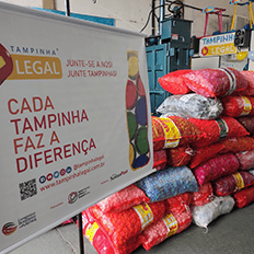 Tampinha Legal, já recolheu mais de 680 milhões de tampas plásticas