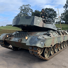 Frasle Mobility desenvolve componentes para tanques militares