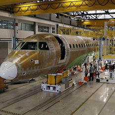 Embraer e Toyota do Brasil ampliam acordo de fornecimento do modelo de fabricação da marca japonesa