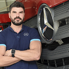 Rafael Abolis é o novo gerente de Marketing Caminhões da Mercedes-Benz do Brasil